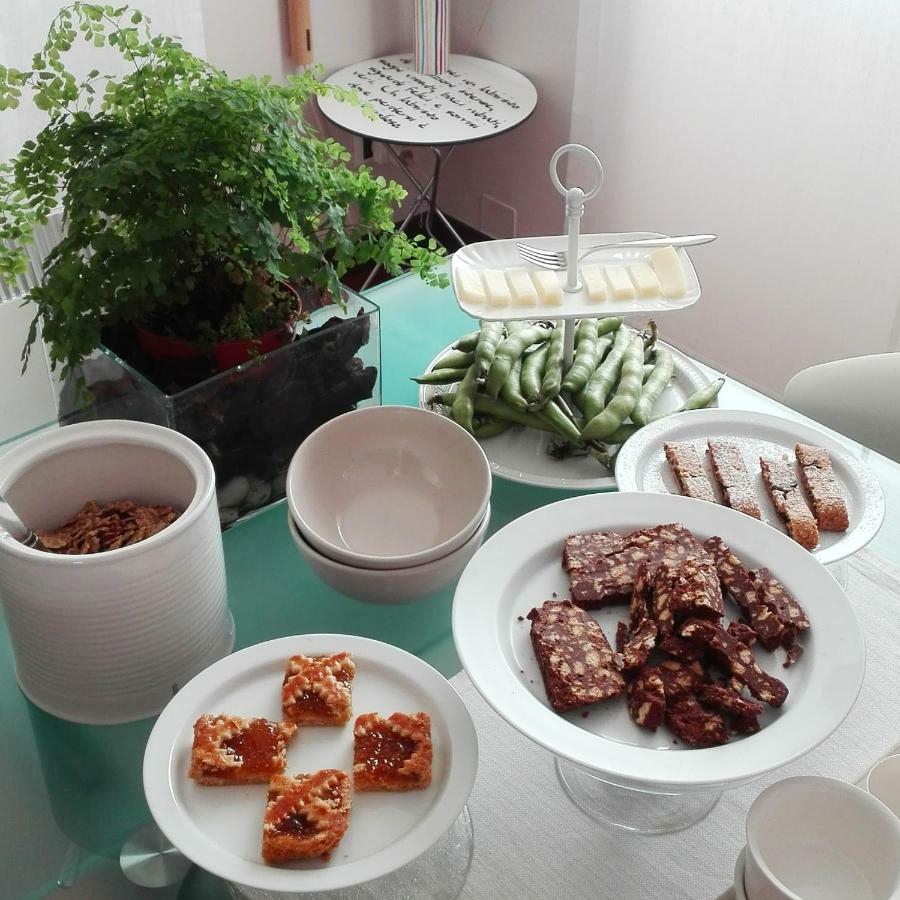 Largo Fileni 7 Bed and Breakfast San Benedetto del Tronto Eksteriør billede